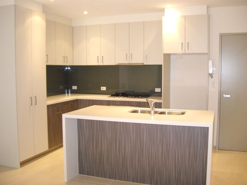 12/2-10 Richard Street, Glen Waverley VIC 3150