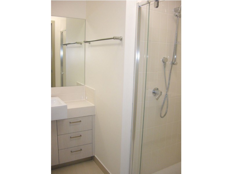 12/2-10 Richard Street, Glen Waverley VIC 3150