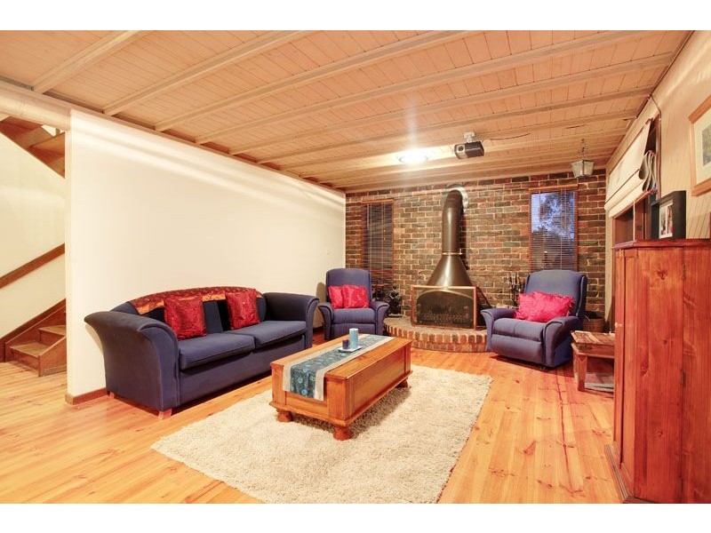 6 Le Fey Court, Glen Waverley VIC 3150