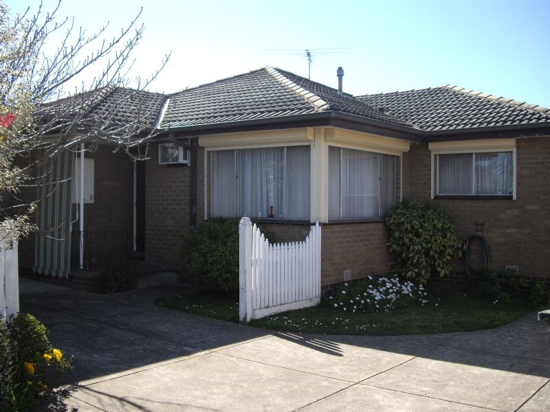 1/82 Watsons Road, Glen Waverley VIC 3150