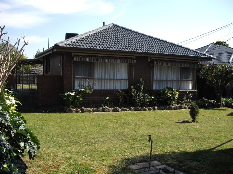 1 Boriska Court, Glen Waverley VIC 3150