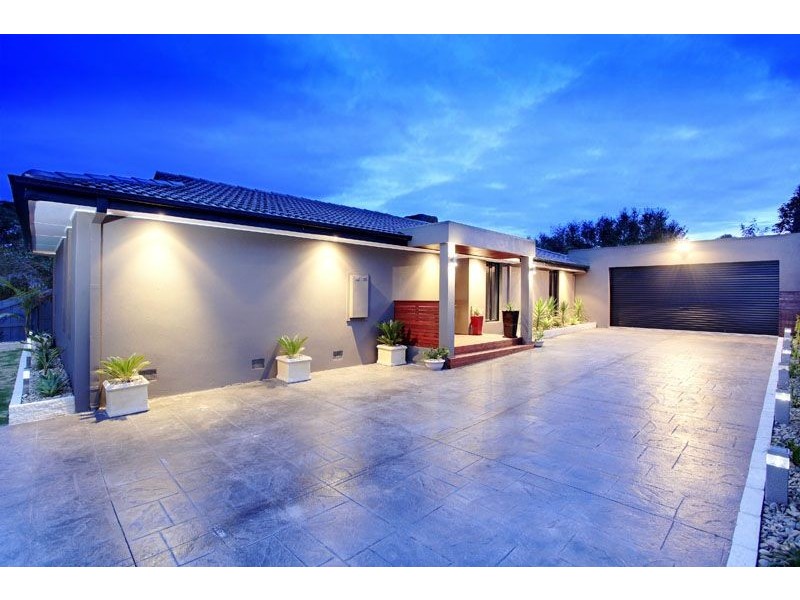 34 Summerhill Avenue, Wheelers Hill VIC 3150