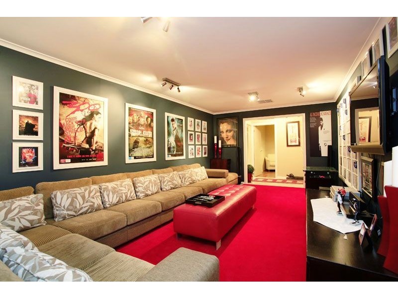 34 Summerhill Avenue, Wheelers Hill VIC 3150