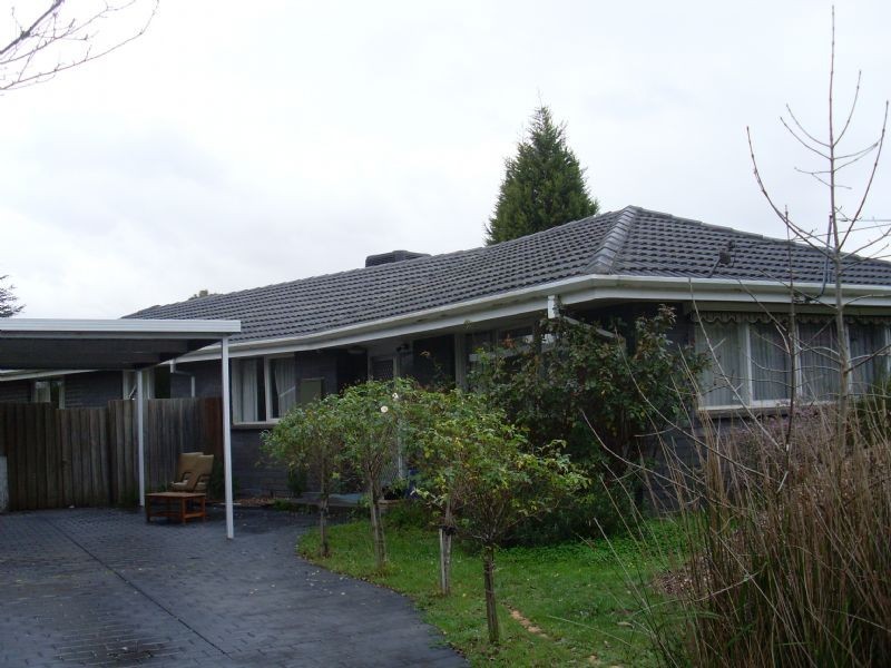 18 Diamond Avenue, Glen Waverley VIC 3150