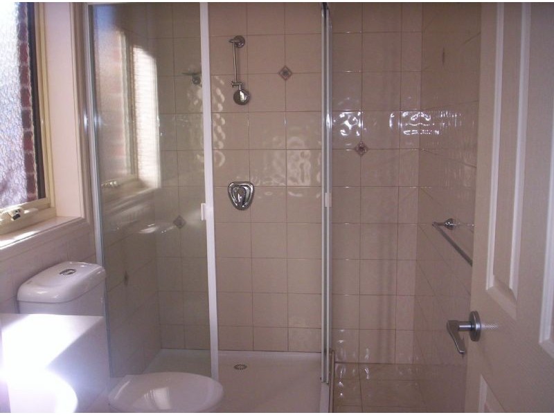 2/7 Nottingham Street, Glen Waverley VIC 3150