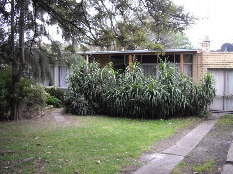 513 Ferntree Gully Road, Glen Waverley VIC 3150