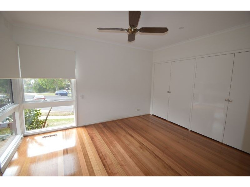 19 Explorers Court, Vermont South VIC 3133