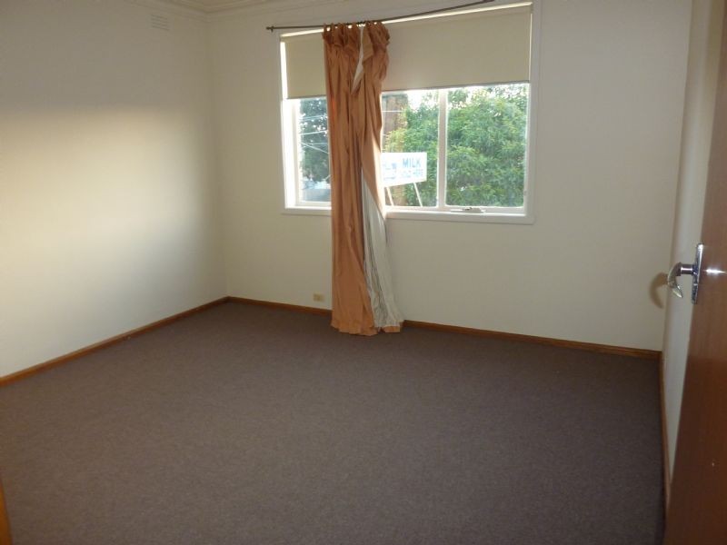 42B Scotsburn Avenue, Clayton VIC 3168