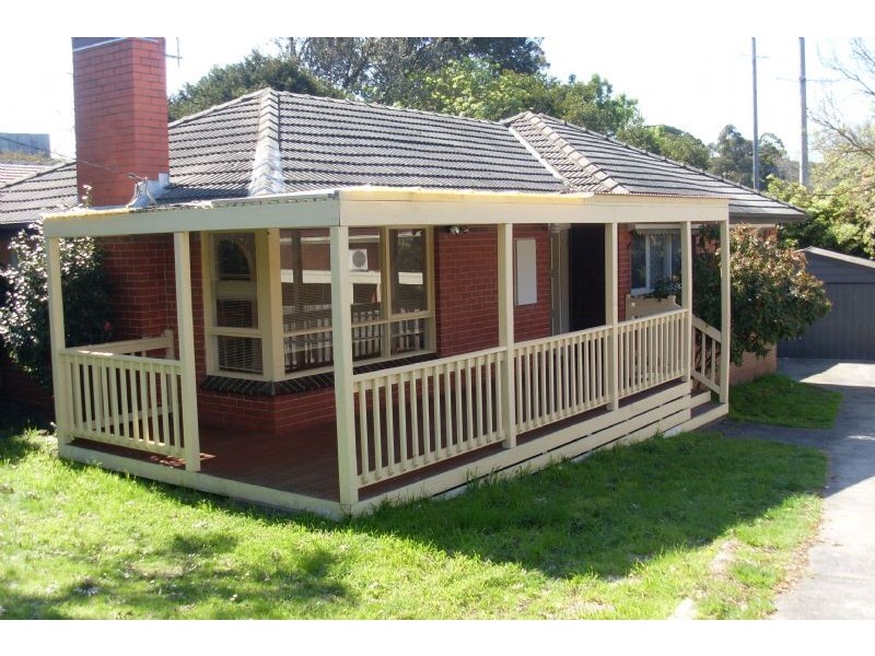 85 Avonhurst Drive, Glen Waverley VIC 3150