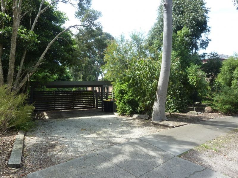 40 Belinda Crescent, Wheelers Hill VIC 3150