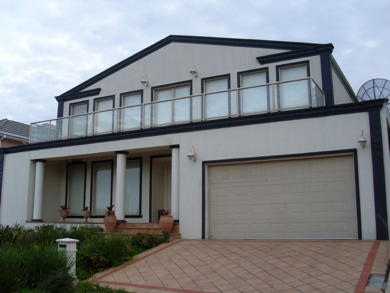 2 Colley Grove, Glen Waverley VIC 3150