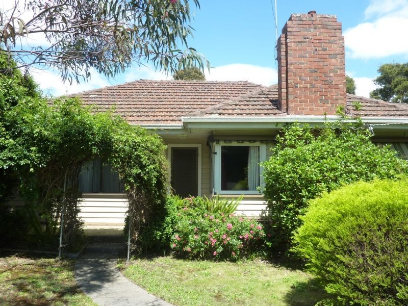 35 Coleman Parade, Glen Waverley VIC 3150