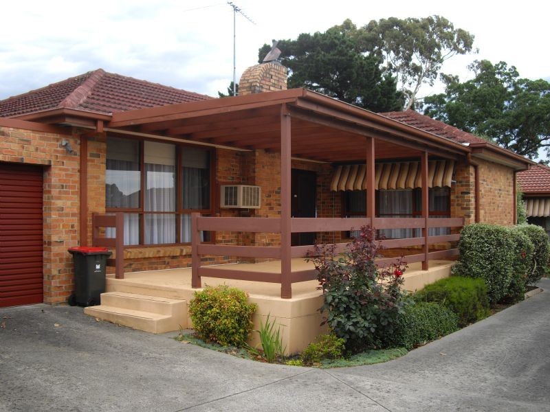 1/6 Angus Drive, Glen Waverley VIC 3150