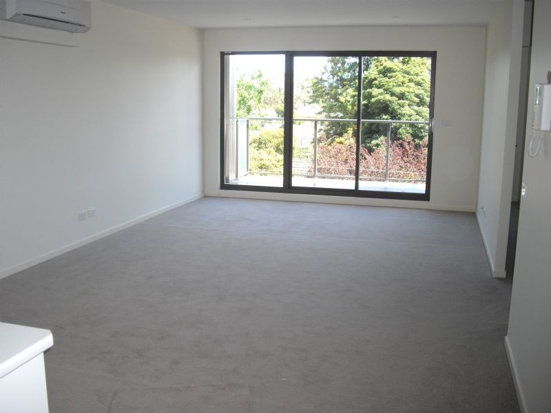 225/270 Springvale Road, Glen Waverley VIC 3150