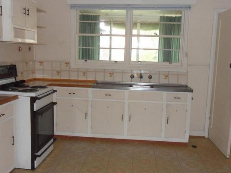 88 Stanley Avenue, Mount Waverley VIC 3149