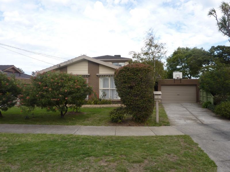 3 Carmen Court, Glen Waverley VIC 3150