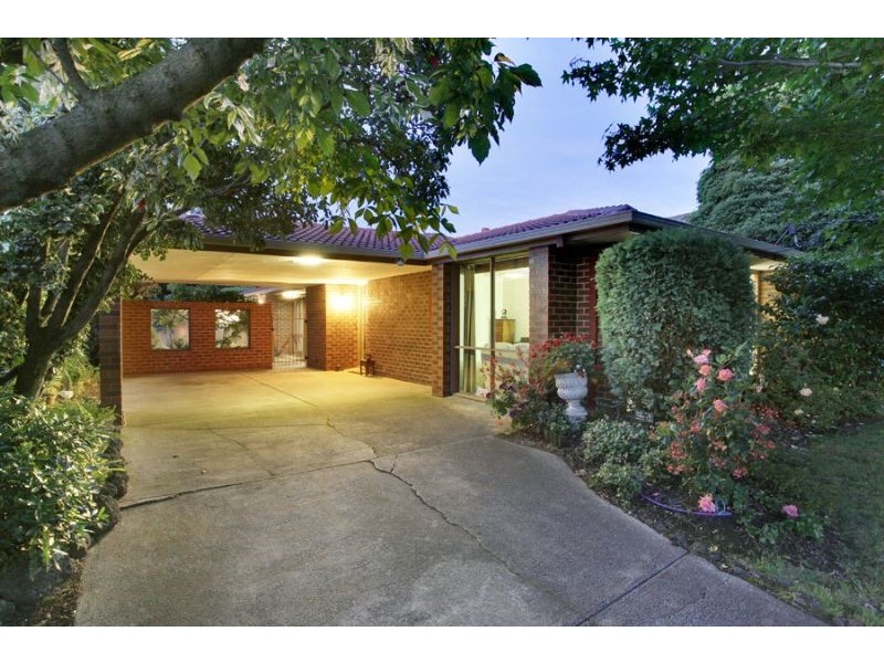 10 Belvedere Avenue, Wheelers Hill VIC 3150
