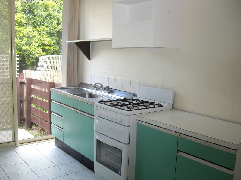 1/7 Carramar Avenue, Glen Waverley VIC 3150