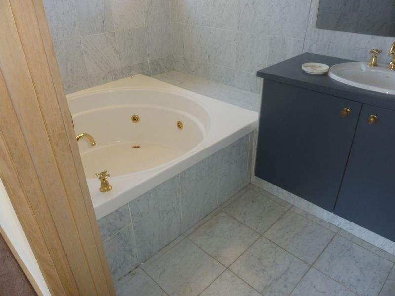 110 Springvale Road, Glen Waverley VIC 3150