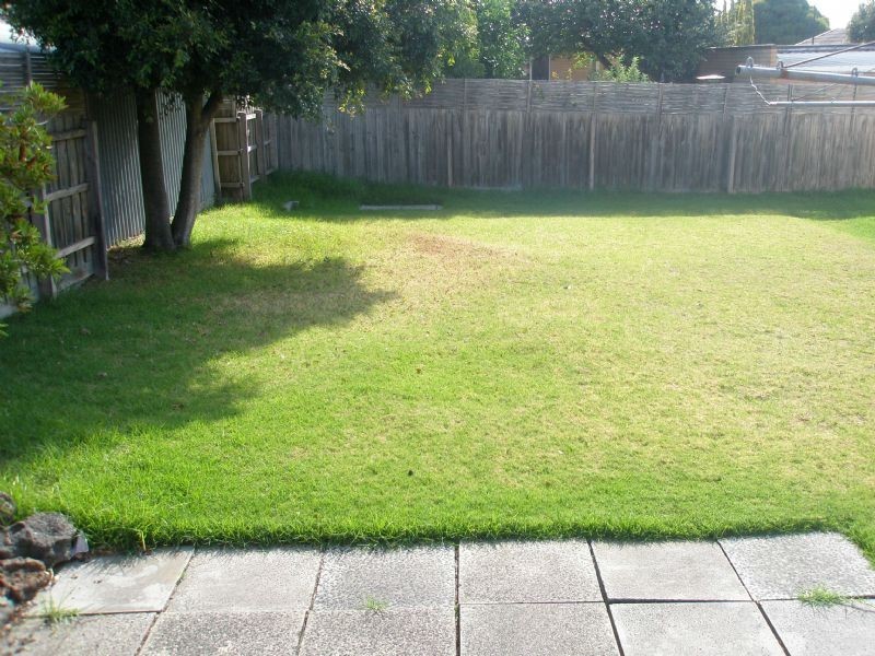 7 Long Beach Crescent, Mount Waverley VIC 3149