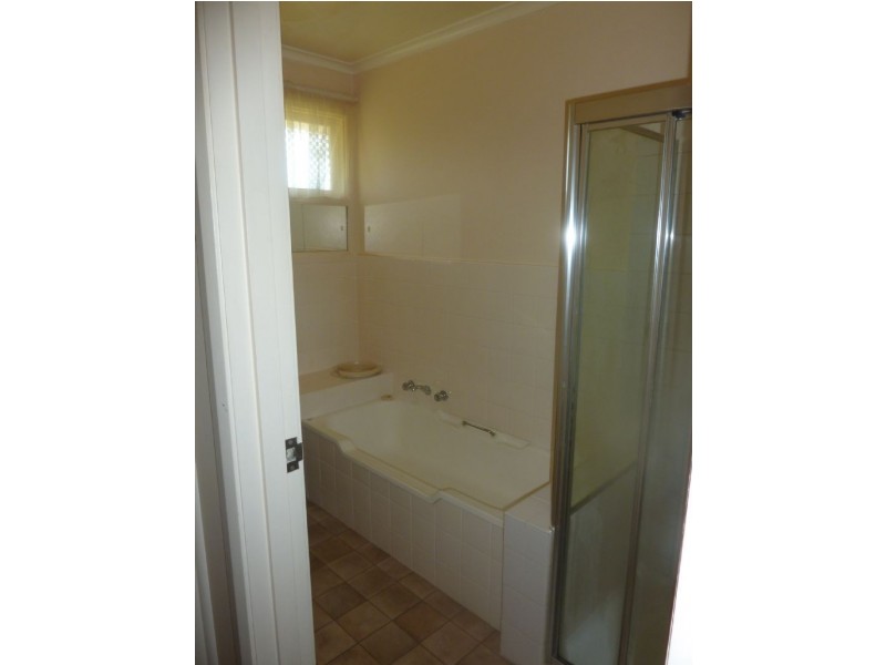 7 Long Beach Crescent, Mount Waverley VIC 3149