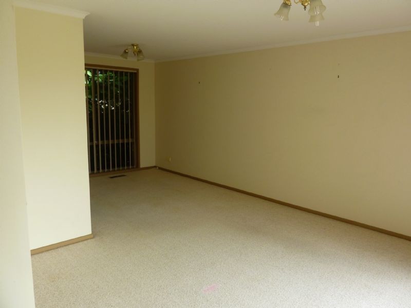 1/10 Sellers Street, Glen Waverley VIC 3150