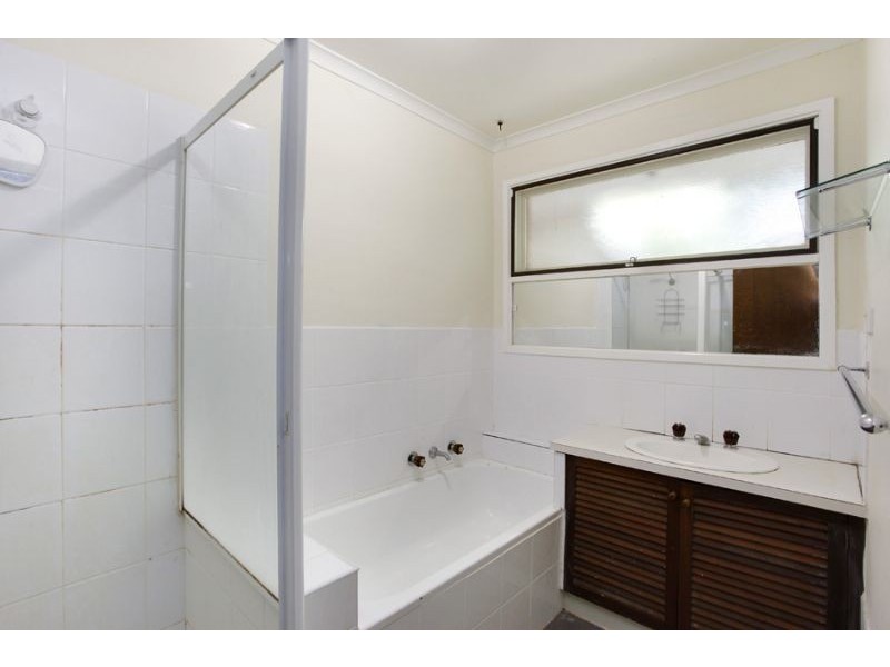 2/1 Meadowbrook Drive, Wheelers Hill VIC 3150