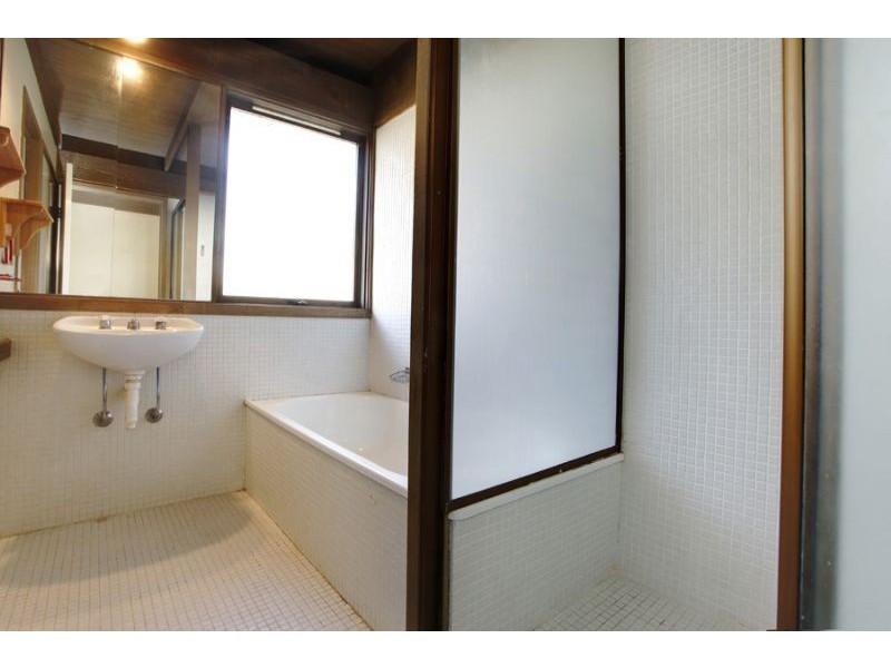 101 Jells Road, Wheelers Hill VIC 3150