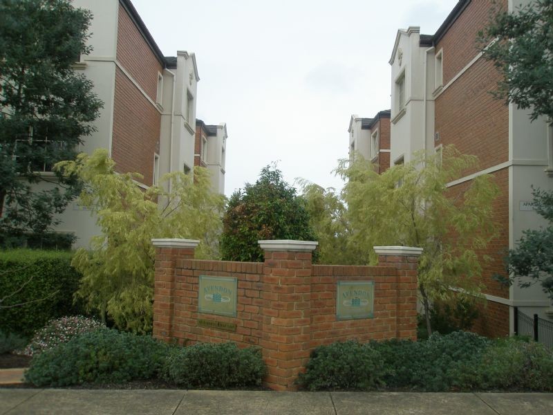 4/60 Avendon Boulevard, Glen Waverley VIC 3150