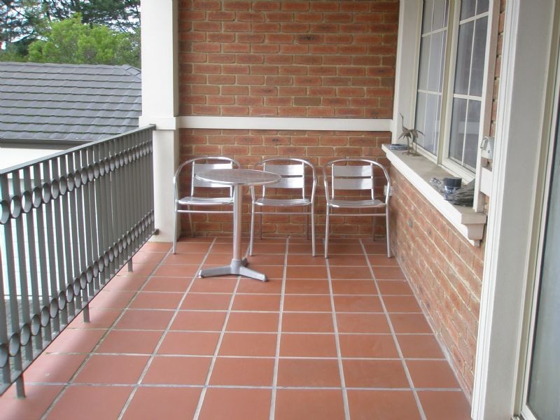 4/60 Avendon Boulevard, Glen Waverley VIC 3150
