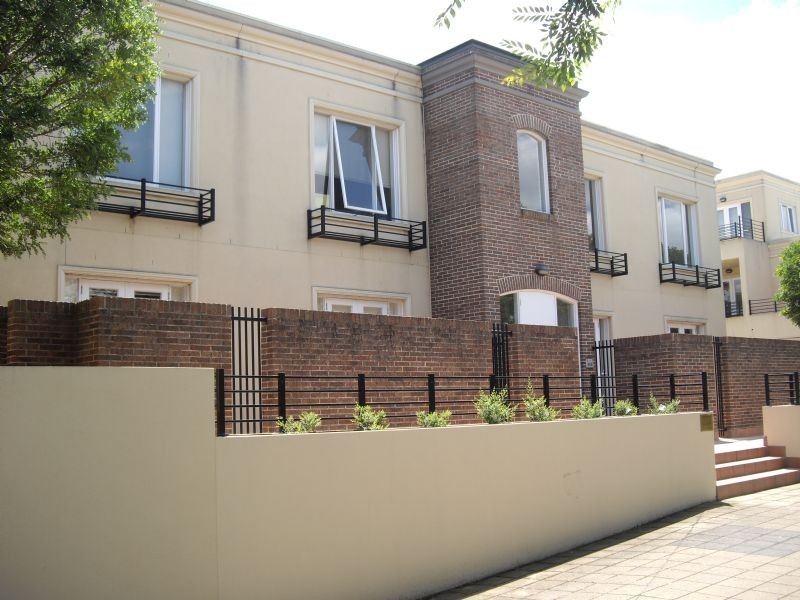 16/912 Glenferrie Road, Kew VIC 3101
