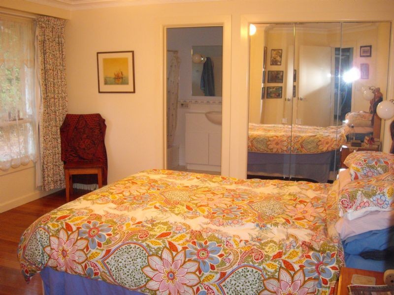 49 Jubilee Street, Mount Waverley VIC 3149