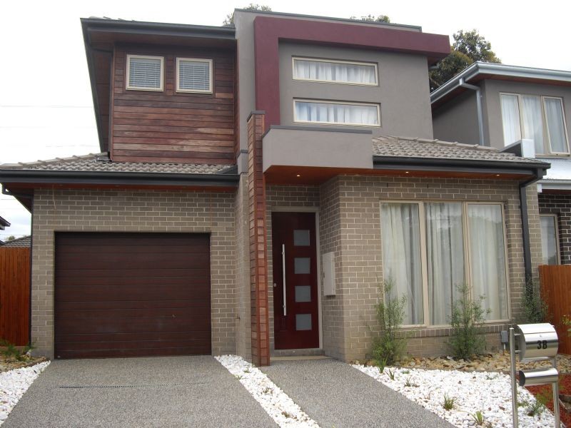 3B Chivers Avenue, Glen Waverley VIC 3150