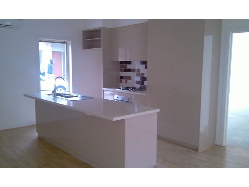 4/43-45 Winbirra Parade, Ashwood VIC 3147