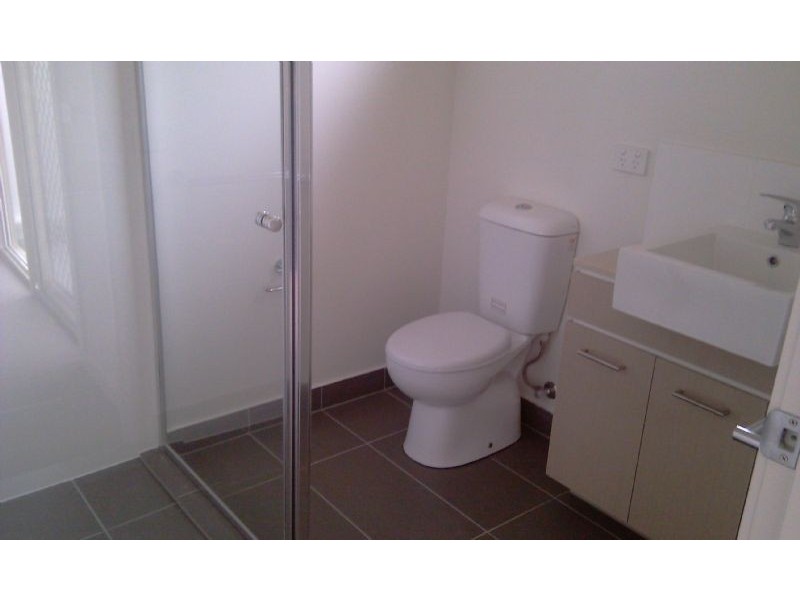 4/43-45 Winbirra Parade, Ashwood VIC 3147