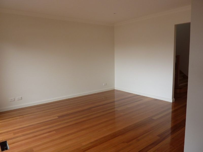 2/87 Cootamundra Drive, Wheelers Hill VIC 3150