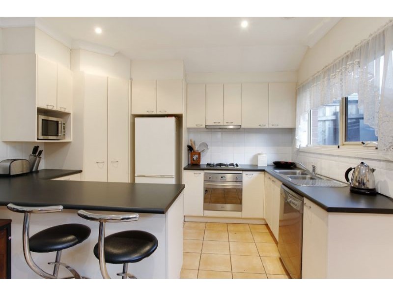 12A Therese Avenue, Mount Waverley VIC 3149