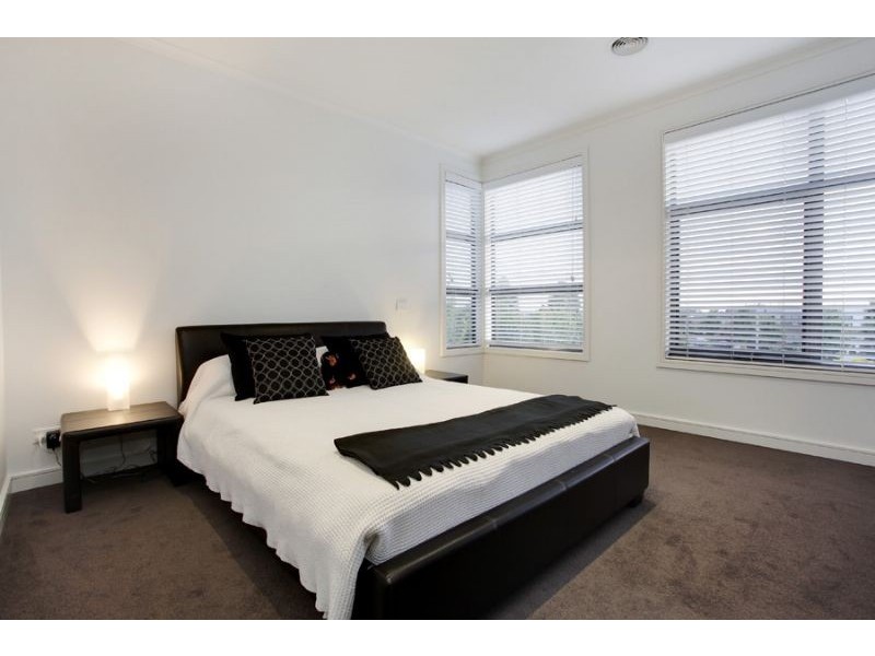 2 Phillimore Drive, Mulgrave VIC 3170