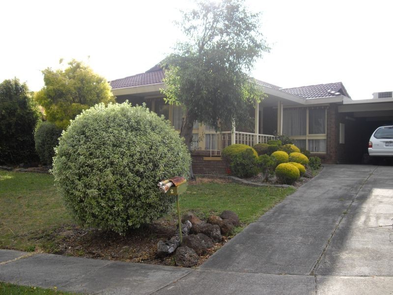 2 Jensen Court, Wheelers Hill VIC 3150