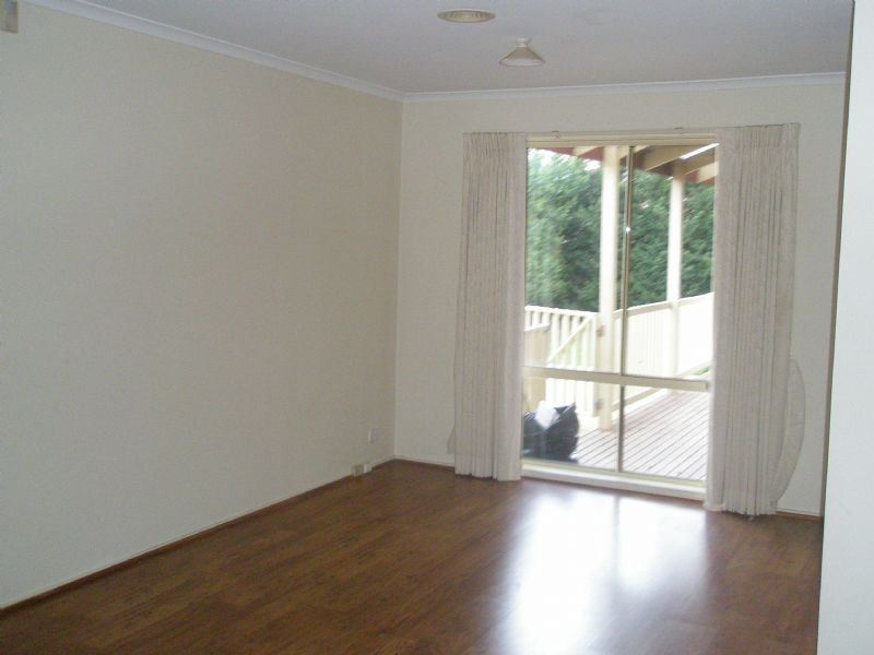 52 Browtop Road, Narre Warren VIC 3805