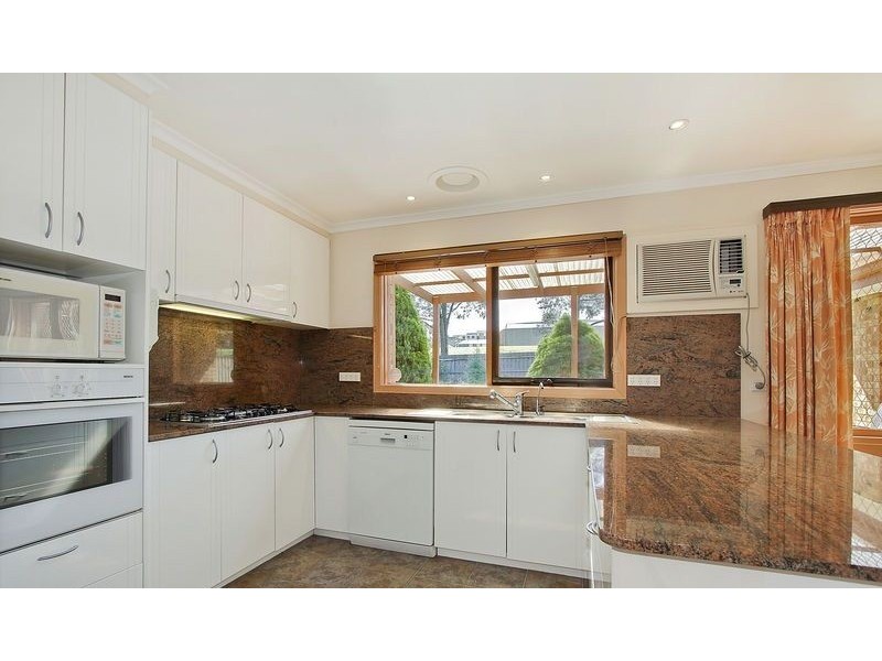 46 Merryn Grove, Wantirna South VIC 3152