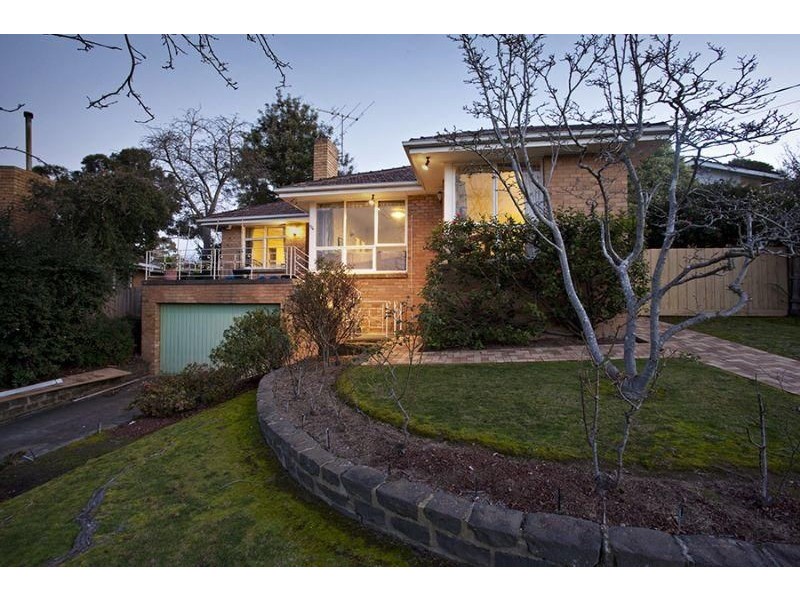 56 Hinkler Road, Glen Waverley VIC 3150