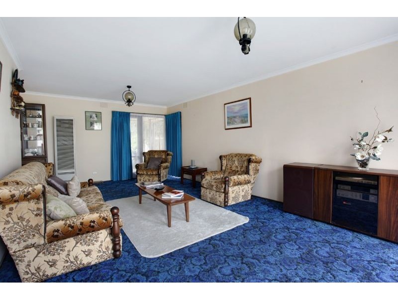 46 Calderwood Avenue, Wheelers Hill VIC 3150