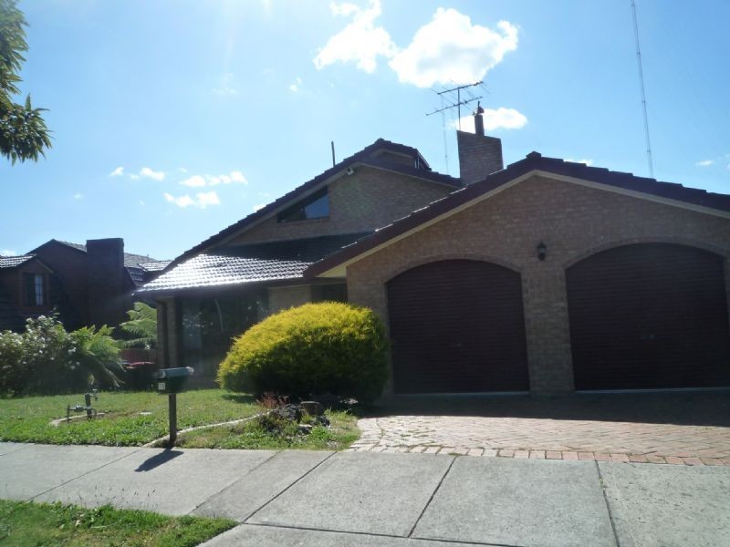 21 George Knox Drive, Rowville VIC 3178