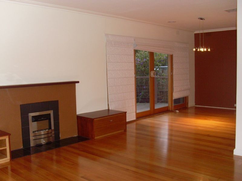 6 Berkley Court, Glen Waverley VIC 3150