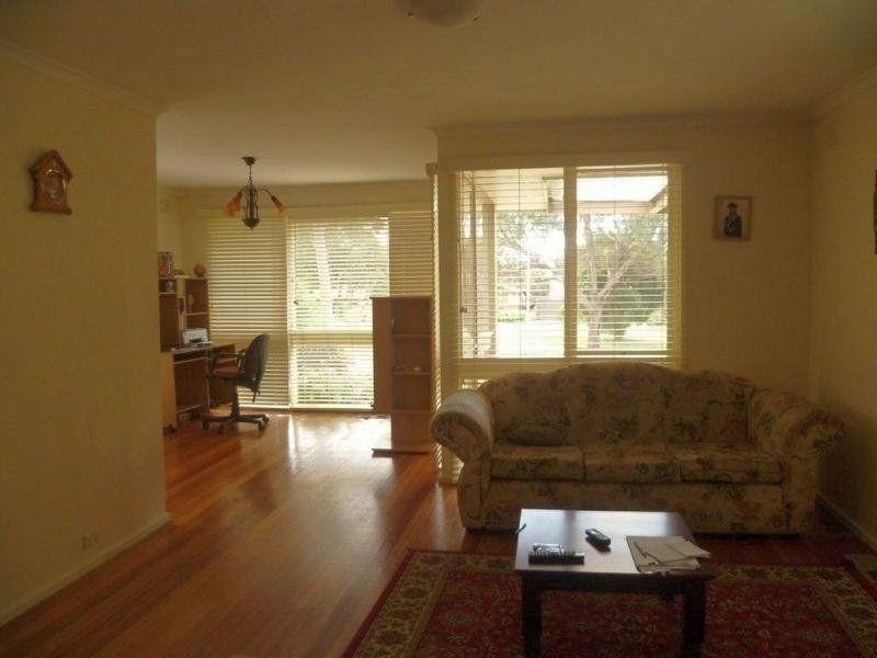 14 Chichester Square, Wantirna VIC 3152