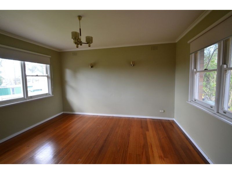 26 Howell Drive, Mount Waverley VIC 3149