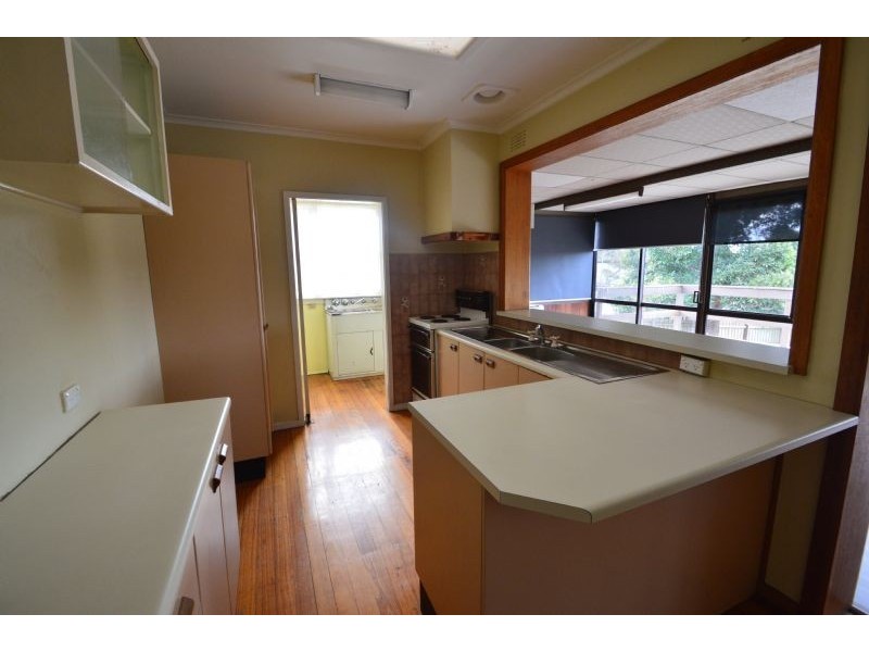 26 Howell Drive, Mount Waverley VIC 3149
