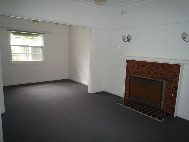 88 Stanley Avenue, Mount Waverley VIC 3149