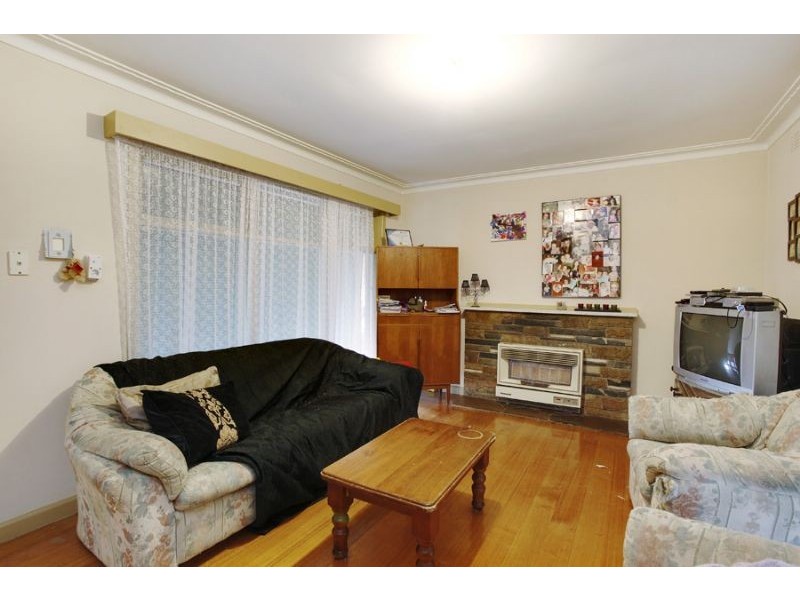 62 Glencairn Street, Mulgrave VIC 3170